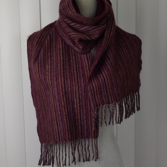 Cashmere Accessories - Cashmere Women's Fringed Scarf .